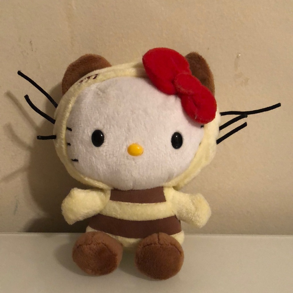 Sanrio Halloween Hello Kitty Dressed as a Cat.